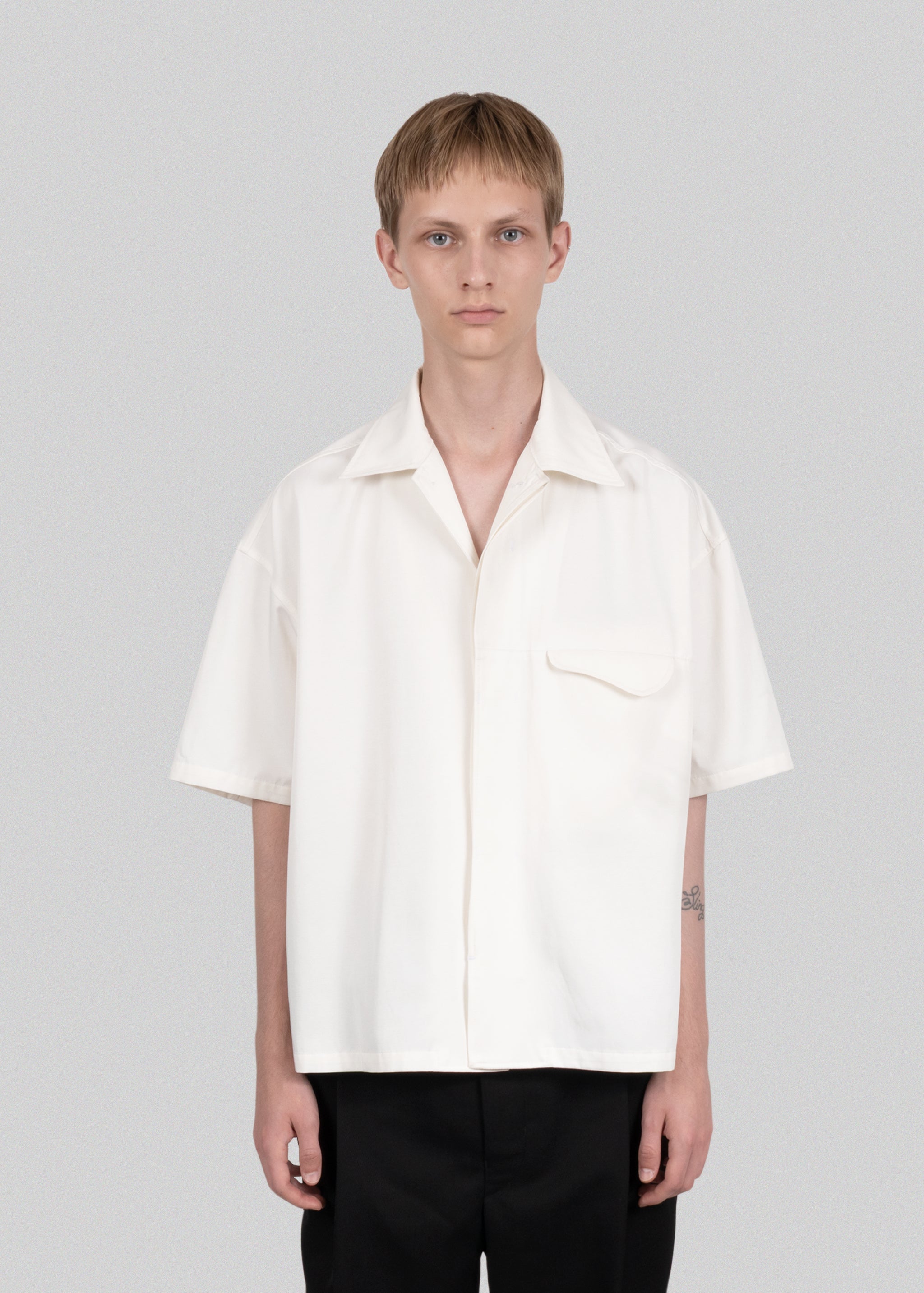 【STRONG】STRONG 006 THERMAL (WHITE) BUTTONUPS_19_afc49b31-f994-