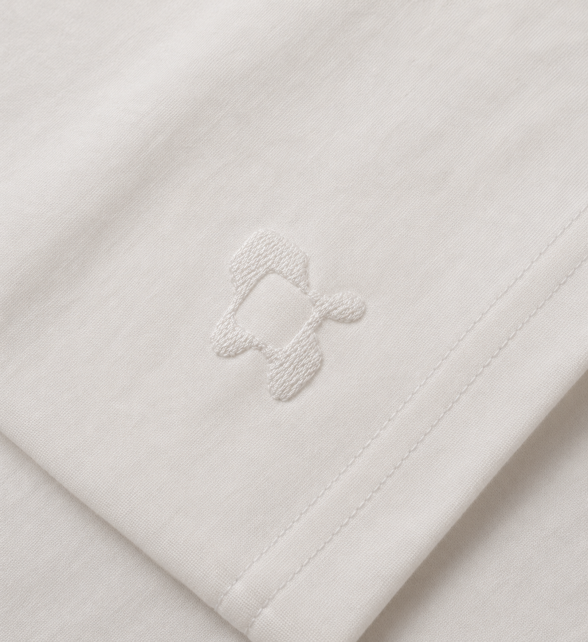 STRONG PACK TEE SHORT (WHITE)