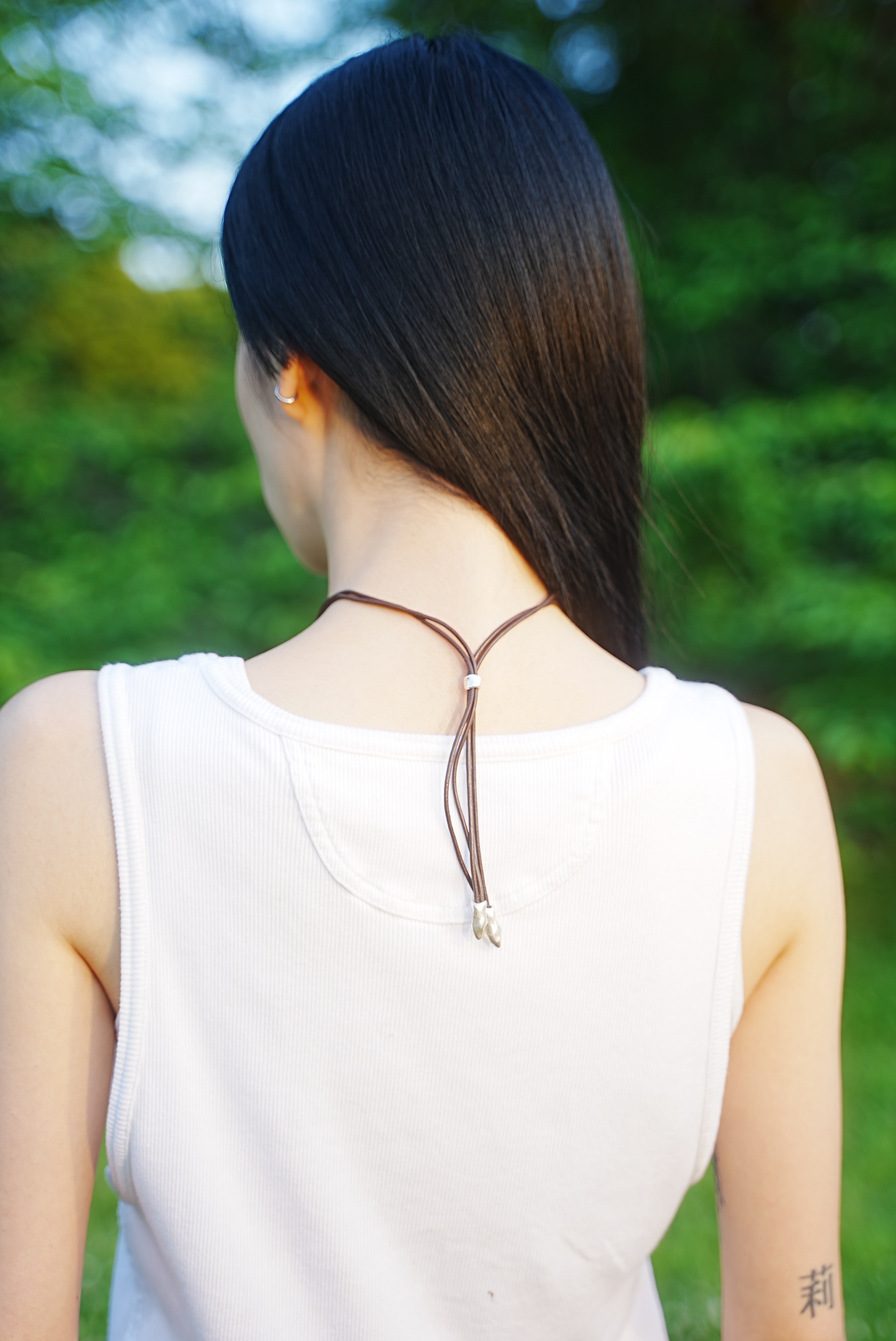 STRONG VOID LEATHER NECKLACE OUR's