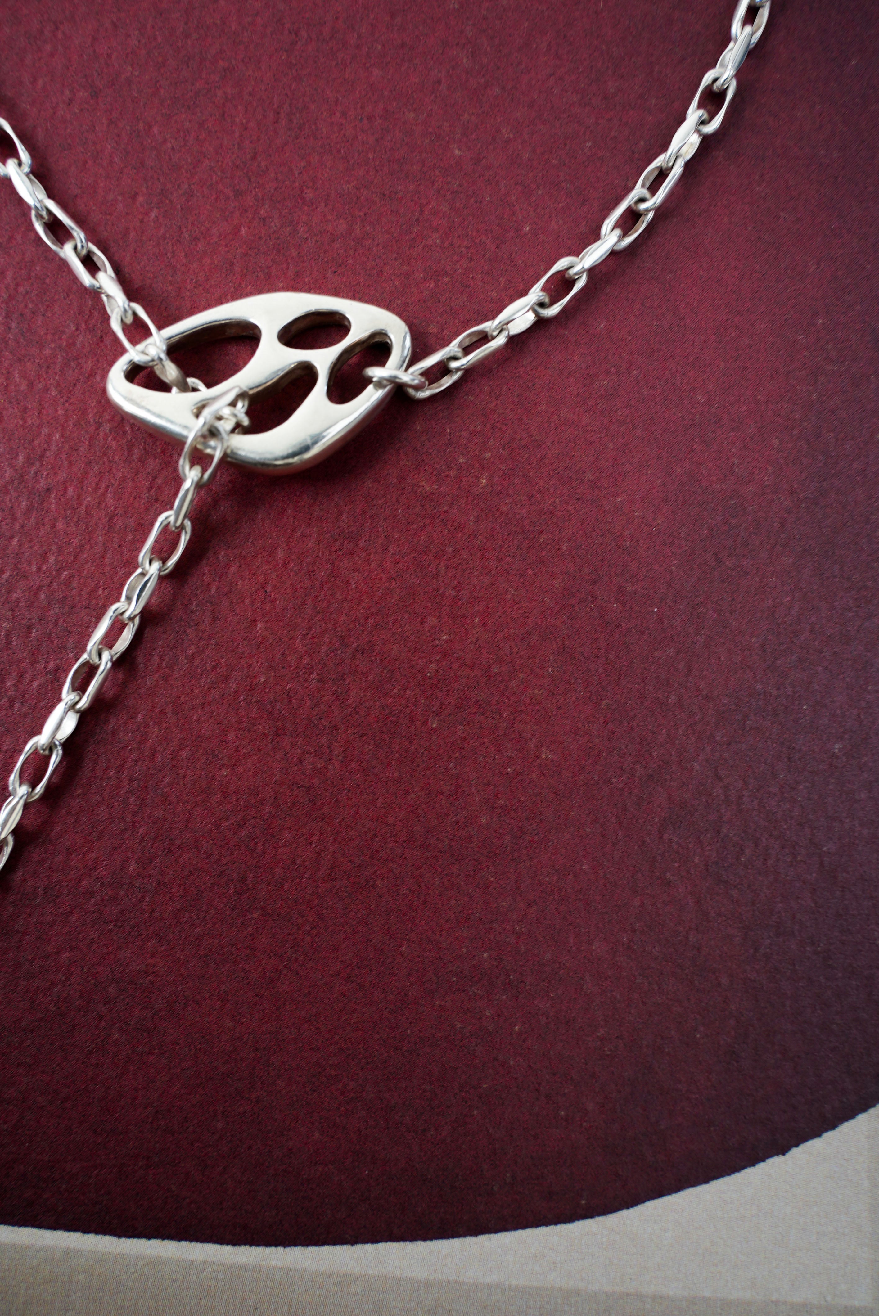 LOTUS SILVER NECKLACE – STRONG
