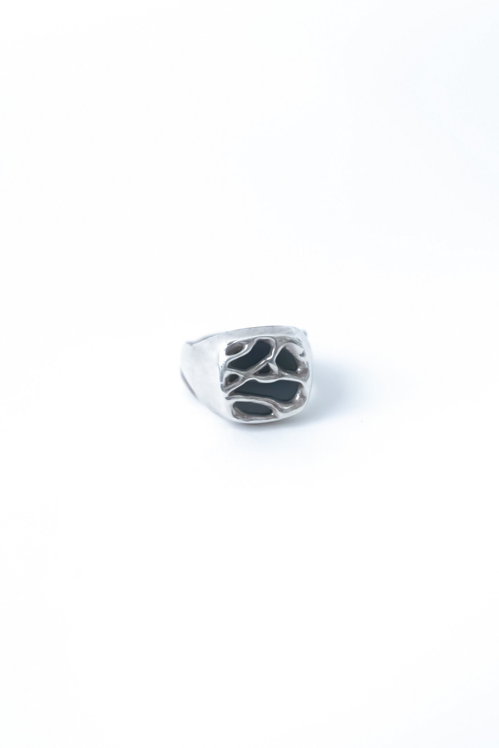 MILON (BLACK ONYX) – STRONG