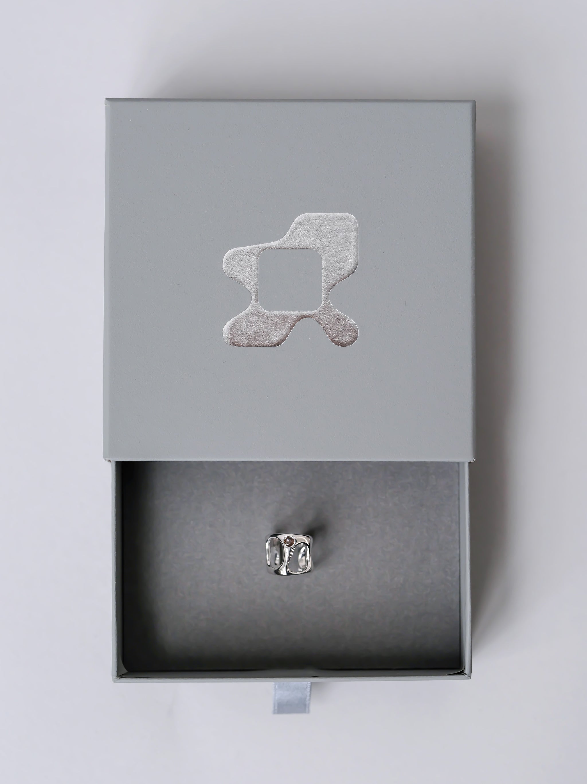 VEIN EARCUFF SILVER – STRONG