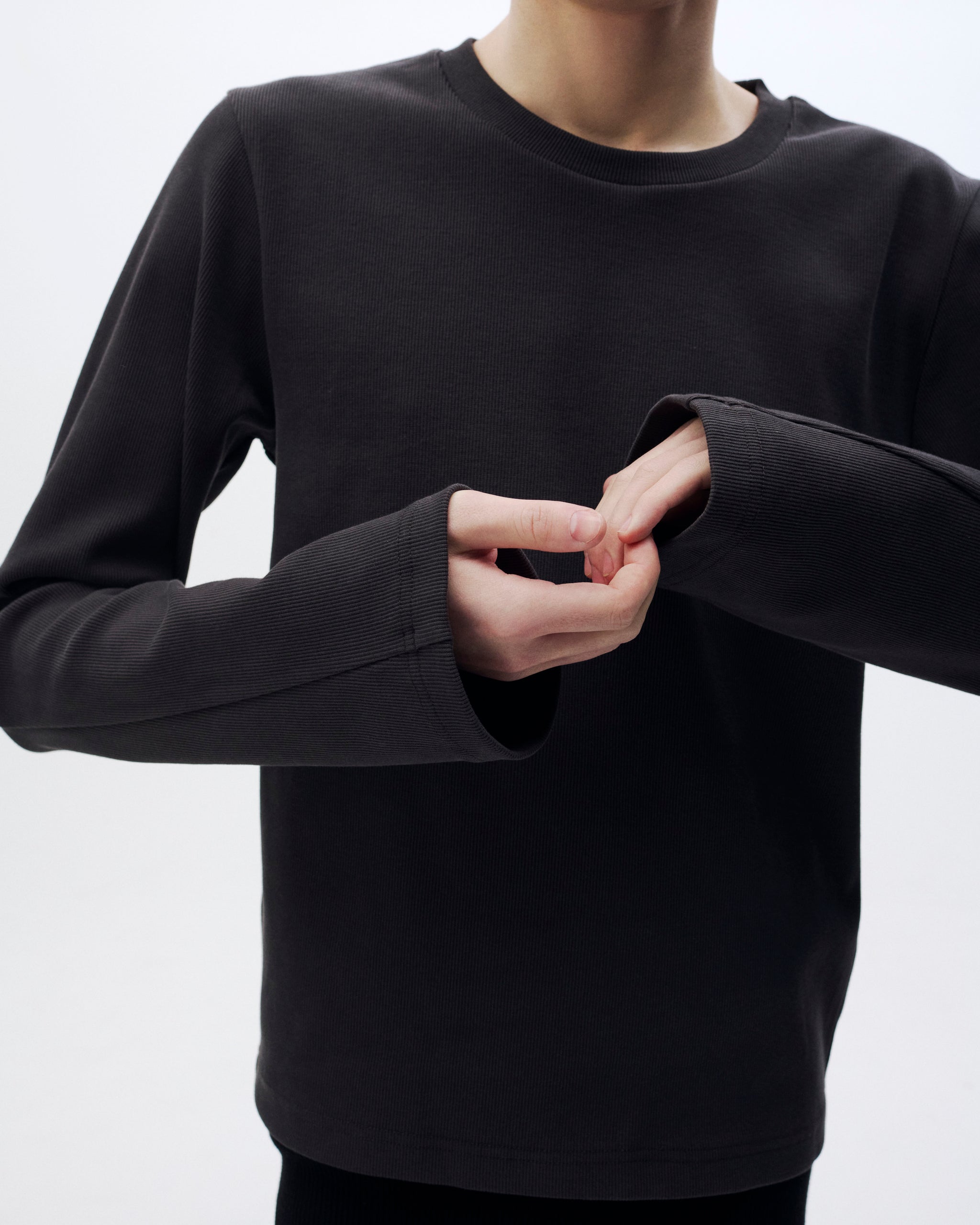 【新品】STRONG RIB T LONG BLACK Sサイズ IMG_3271_2048x.jpg?v=1773046546
