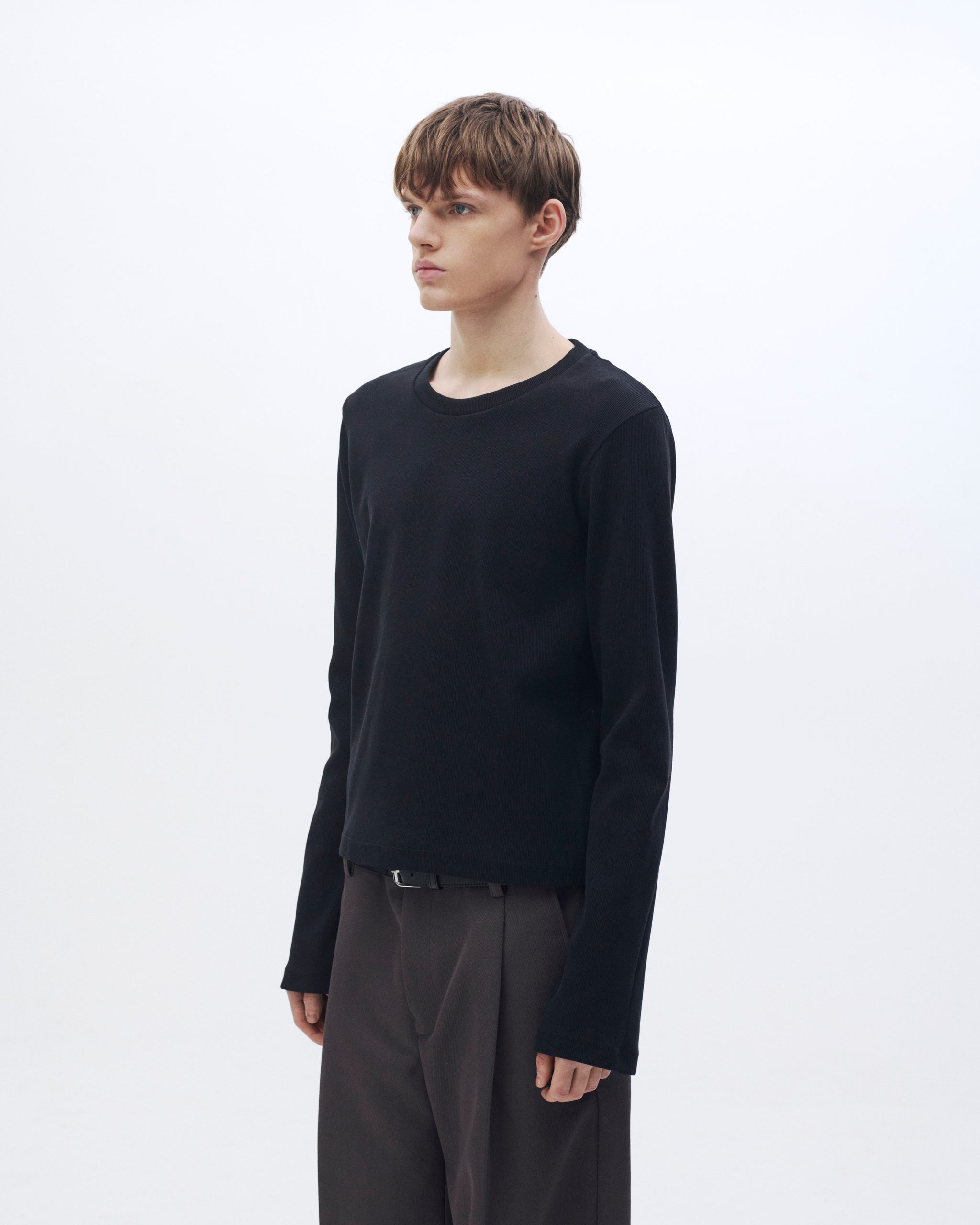 STRONG RIB T LONG BLACK