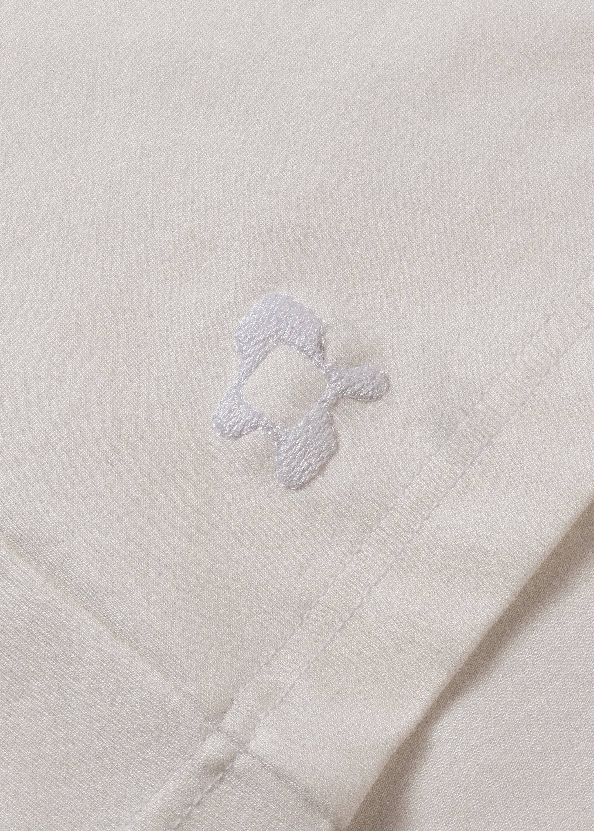 STRONG PACK TEE SHORT (WHITE)② STRONG PACK TEE SHORT (WHITE)